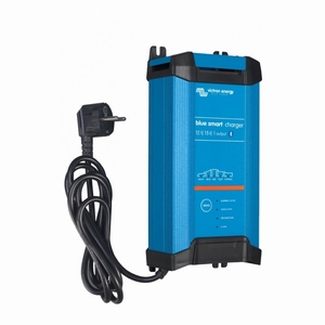 Victron Blue Smart IP22 Acculader 12/15 15 Ampere