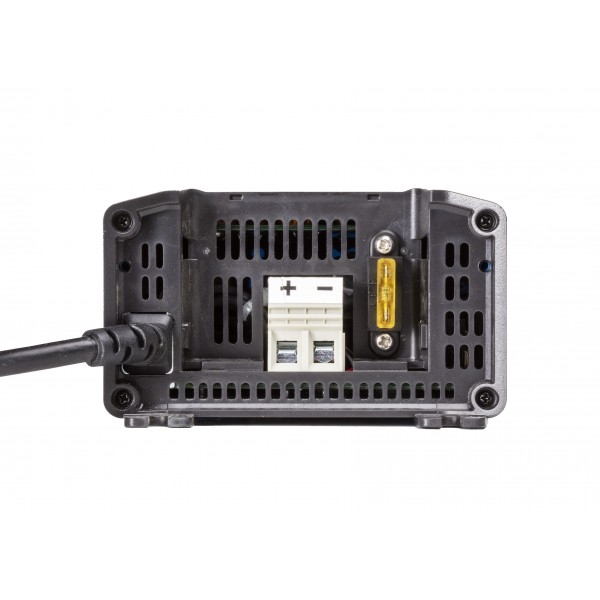 Victron Blue Smart IP22 Acculader 12/20 20 Ampere